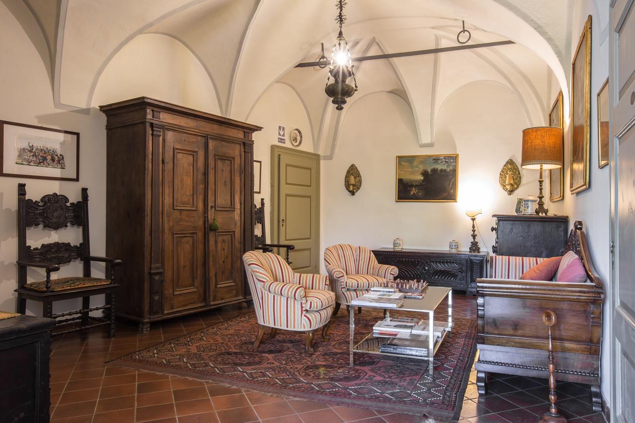 Ferienwohnung Palazzo Salis - La Dimora Del Conte Tirano Exterior foto
